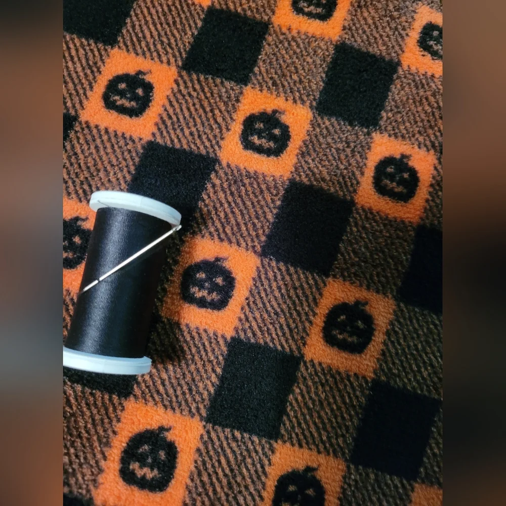 LEAVING TOMORROW 2 Halloween pumpkin buffalo plaid check blanket gingham plush - Picture 5 of 5